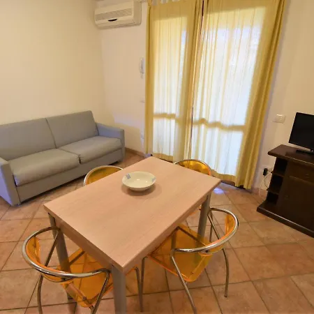Locazione Turistica Bilo 4 Balcony 阿普里利亚马利蒂马